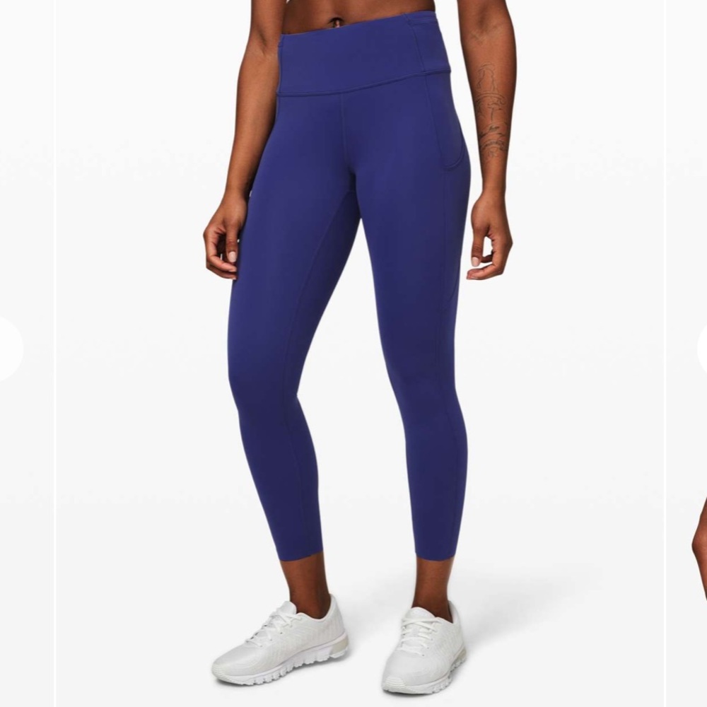 Size 8 Lululemon Fast and Free Tight II 25" *Non-Reflective Nulux
Larkspur